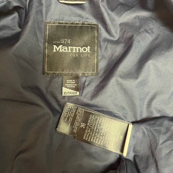 Marmot Roam Rain Jacket Waterproof Breathable Outerwear 
Women's Size XS - Picture 12 of 13